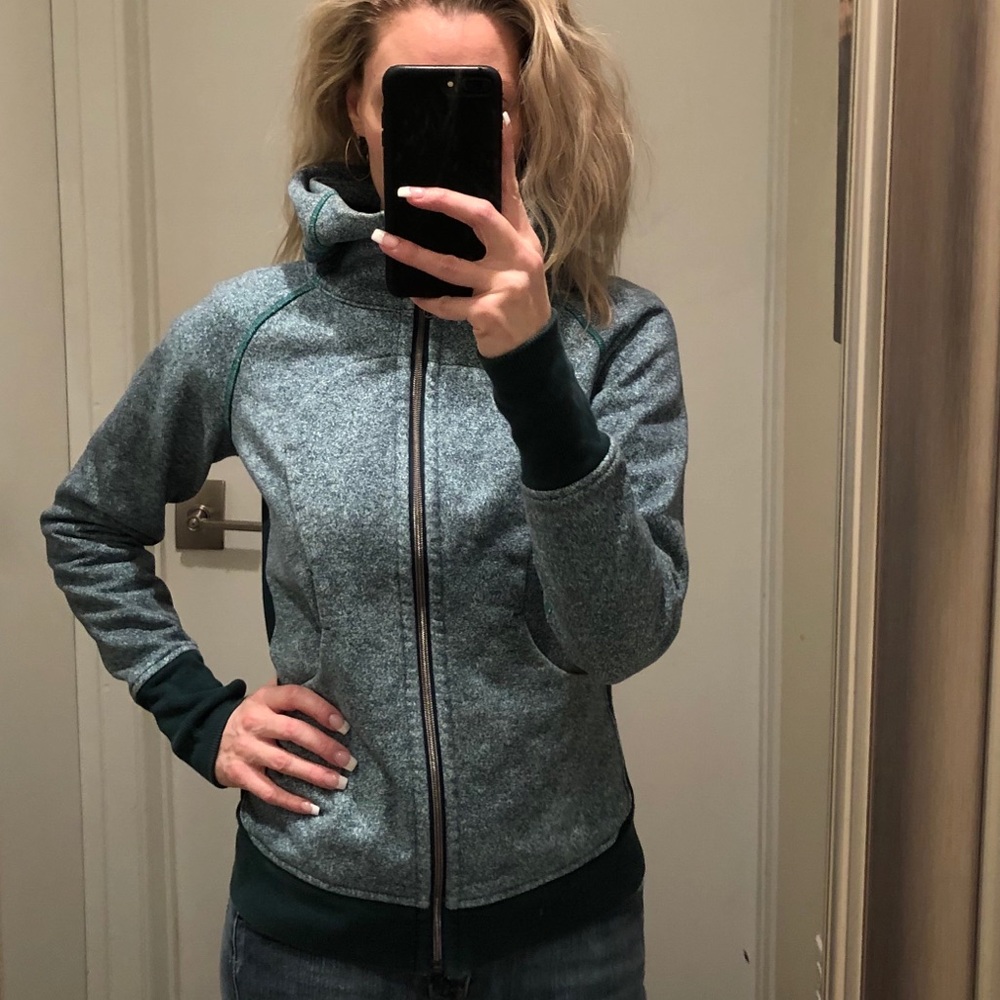 Lululemon Scuba 🤿 Hoodie in Green